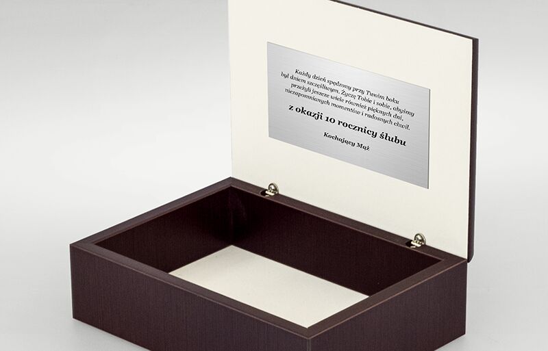 Tabliczka z grawerem w szkatułce